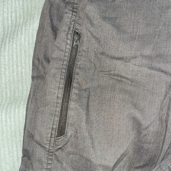 ARC’TERYX Men’s Commuter Pants - Picture 2 of 9